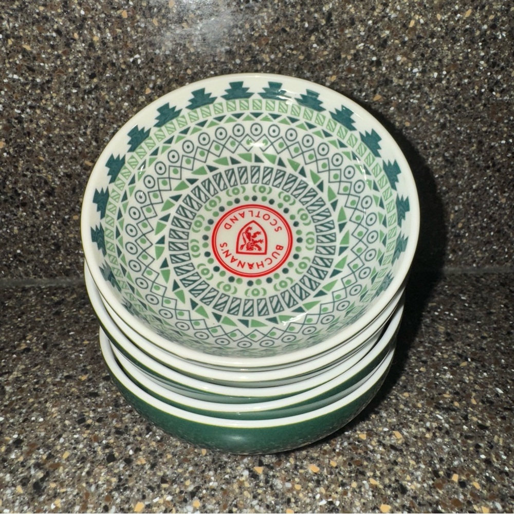 Buchanan's 4 oz Ceramic Salsa Dip Bowl Limited Edition 
6pc Brand New